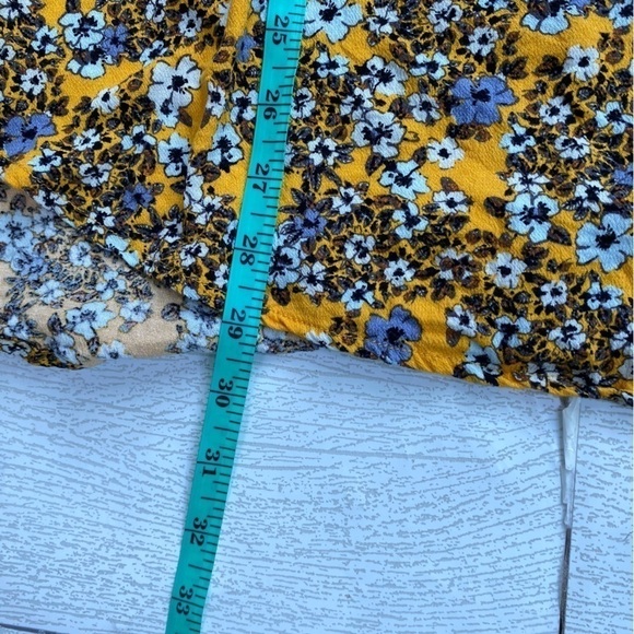 Free People Yellow Flowers I. her Hair Boho Smocked top size S - Picture 5 of 11